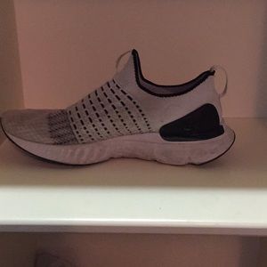 Nike react phantom fly knit 2